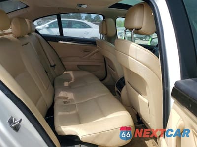 Zdjęcie 10 z 11 samochodu: 2011 BMW 5 SERIES VIN:WBAFR1C50BDS35035 - miniatura