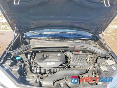 Zdjęcie 11 z 13 samochodu: 2018 BMW X1 XDRIVE28I VIN:WBXHT3C38J5L32549 - miniatura