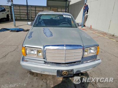 Piąte zdjęcie samochodu w środku: 1983 MERCEDES BENZ 380 SEL VIN:WDBCA33A6DB045551 - miniatura