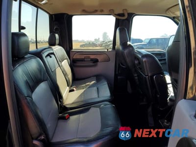 Zdjęcie 10 z 12 samochodu: 2006 FORD F250 SUPER DUTY VIN:1FTSW21P06EA89868 - miniatura