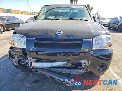 Piąte zdjęcie samochodu w środku: 2004 NISSAN FRONTIER XE-V6 VIN:1N6ED29X04C430974 - miniatura