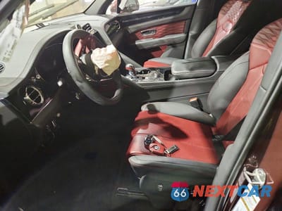 Zdjęcie 7 z 12 samochodu: 2023 BENTLEY BENTAYGA VIN:SJAHT2ZV1PC020661 - miniatura
