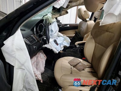 Zdjęcie 7 z 12 samochodu: 2018 MERCEDES-BENZ GLS 450 4MATIC VIN:4JGDF6EE2JB068454 - miniatura