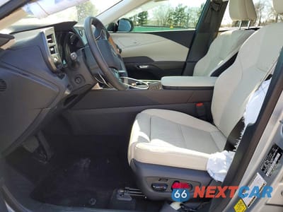 Zdjęcie 7 z 12 samochodu: 2026 LEXUS RX 450H+ LUXURY VIN:JTJCJMGA5T2038409 - miniatura