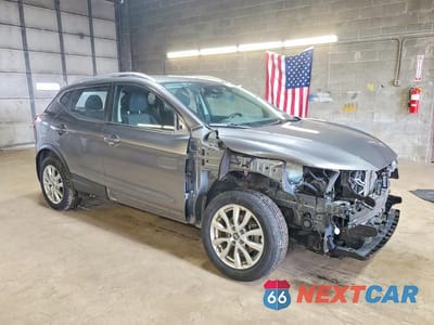 Czwarte zdjęcie samochodu z boku: 2021 NISSAN ROGUE SPORT SV VIN:JN1BJ1BW7MW673340 - miniatura