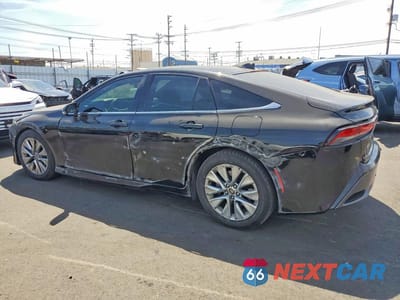 Drugie zdjęcie samochodu z przodu: 2021 TOYOTA MIRAI XLE VIN:JTDAAAAA3MA002002 - miniatura