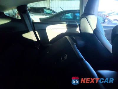 Zdjęcie 10 z 11 samochodu: 2026 TESLA MODEL Y VIN:7SAYGDEE0TF358105 - miniatura