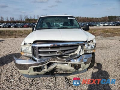 Piąte zdjęcie samochodu w środku: 2004 FORD F250 SUPER DUTY VIN:1FTNF20L54EC48330 - miniatura