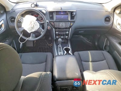 Zdjęcie 8 z 11 samochodu: 2018 NISSAN PATHFINDER S VIN:5N1DR2MM3JC652056 - miniatura