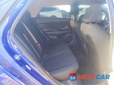 Zdjęcie 10 z 13 samochodu: 2021 HYUNDAI ELANTRA SEL VIN:KMHLS4AG8MU094195 - miniatura