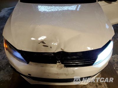 Zdjęcie 11 z 13 samochodu: 2014 VOLKSWAGEN JETTA TDI VIN:3VW3L7AJ5EM385805 - miniatura