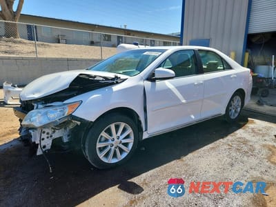 2014 TOYOTA CAMRY XLE V6 4T1BK1FK7EU537932 - główne zdjęcie licytacji z USA - miniatura