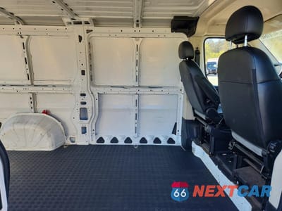 Zdjęcie 11 z 13 samochodu: 2015 RAM PROMASTER 1500 DELIVERY VAN VIN:3C6TRVAG2FE513639 - miniatura