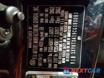 Zdjęcie 13 z 13 samochodu: 2012 KIA SORENTO LX VIN:5XYKT3A19CG193093 - miniatura