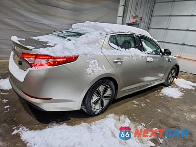 Trzecie zdjęcie samochodu z tyłu: 2013 KIA OPTIMA HYBRID LX VIN:KNAGM4AD7D5046085 - miniatura
