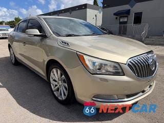 Czwarte zdjęcie samochodu z boku: 2016 BUICK LACROSSE VIN:1G4GB5G35GF172002 - miniatura