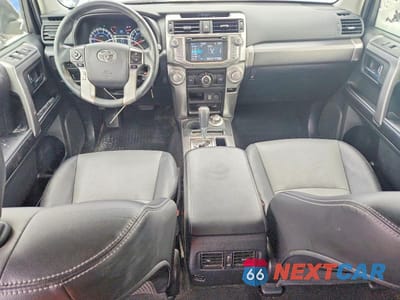 Zdjęcie 8 z 11 samochodu: 2017 TOYOTA 4RUNNER SR5 PREMIUM VIN:JTEBU5JR8H5424964 - miniatura