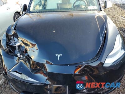 Zdjęcie 11 z 11 samochodu: 2021 TESLA MODEL Y VIN:5YJYGDEE3MF198011 - miniatura