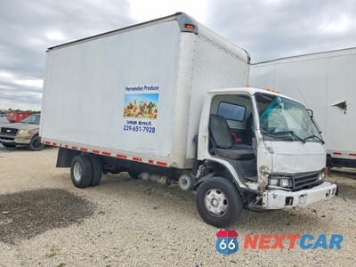 Czwarte zdjęcie samochodu z boku: 2005 ISUZU NPR BOX TRUCK VIN:JALC4B16157000750 - miniatura