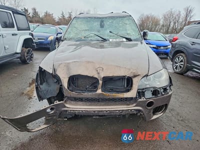 Piąte zdjęcie samochodu w środku: 2013 BMW X5 XDRIVE35I VIN:5UXZV4C58D0B14262 - miniatura