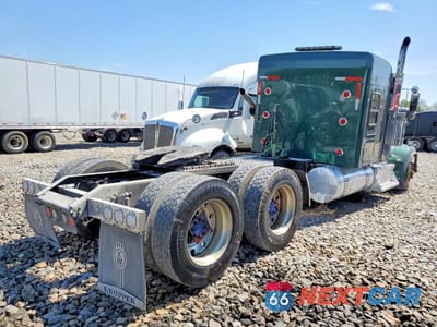 Czwarte zdjęcie samochodu z boku: 2013 KENWORTH CONSTRUCTION W900 VIN:1XKWD49X6DJ357242 - miniatura