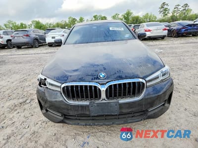 Piąte zdjęcie samochodu w środku: 2022 BMW 530 I VIN:WBA53BH08NWX78870 - miniatura