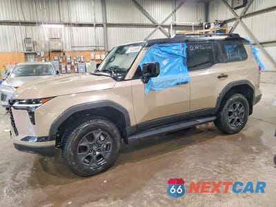 2025 LEXUS GX 550 PREMIUM JTJTBCDX9S5036059 - główne zdjęcie licytacji z USA - miniatura