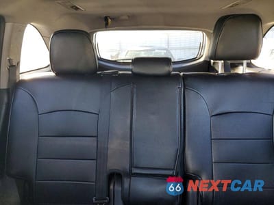 Zdjęcie 10 z 13 samochodu: 2019 TOYOTA HIGHLANDER LE VIN:5TDBZRFH2KS921913 - miniatura
