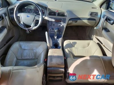 Zdjęcie 8 z 12 samochodu: 2002 VOLVO V70 VIN:YV1SW61R821225801 - miniatura