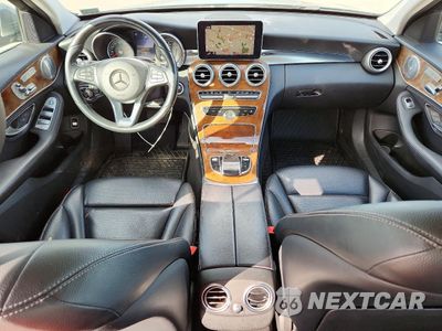 Zdjęcie 8 z 12 samochodu: 2015 MERCEDES-BENZ C 300 4MATIC VIN:55SWF4KB3FU001411 - miniatura