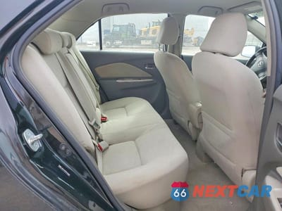 Zdjęcie 10 z 11 samochodu: 2010 TOYOTA YARIS BASE VIN:JTDBT4K38A4069396 - miniatura