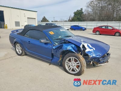 Czwarte zdjęcie samochodu z boku: 2008 FORD MUSTANG GT VIN:1ZVHT85H885141465 - miniatura