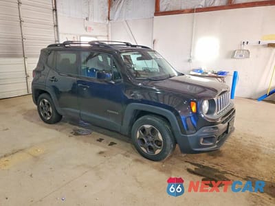 Czwarte zdjęcie samochodu z boku: 2015 JEEP RENEGADE LATITUDE VIN:ZACCJABH4FPB84302 - miniatura