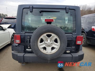 Zdjęcie 6 z 12 samochodu: 2018 JEEP WRANGLER UNLIMITED SPORT VIN:1C4BJWKG5JL892894 - miniatura