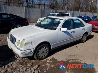 1999 MERCEDES-BENZ E 320 WDBJF65H0XA869012 - główne zdjęcie licytacji z USA - miniatura