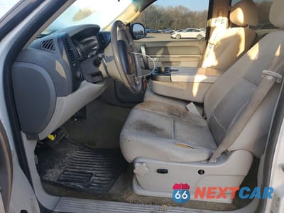 Zdjęcie 7 z 12 samochodu: 2011 GMC SIERRA C1500 SLE VIN:3GTP1VE00BG379520 - miniatura