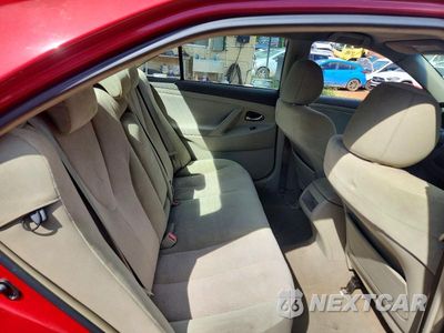 Zdjęcie 10 z 12 samochodu: 2011 TOYOTA CAMRY LE VIN:4T1BF3EK4BU679040 - miniatura