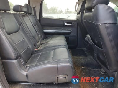 Zdjęcie 10 z 11 samochodu: 2021 TOYOTA TUNDRA SR5 VIN:5TFEY5F16MX293704 - miniatura