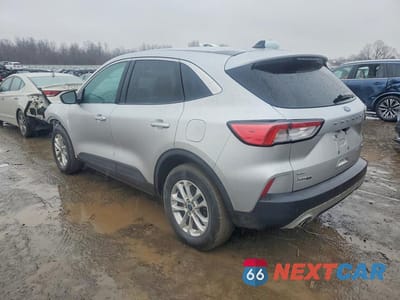 Drugie zdjęcie samochodu z przodu: 2020 FORD ESCAPE SE VIN:1FMCU9G61LUA89893 - miniatura