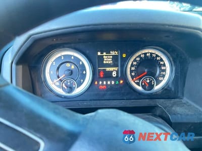 Zdjęcie 8 z 10 samochodu: 2018 RAM 2500 SLT VIN:3C6TR5DT1JG147114 - miniatura