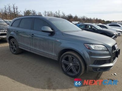 Czwarte zdjęcie samochodu z boku: 2014 AUDI Q7 VIN:WA1DGAFE5ED008630 - miniatura