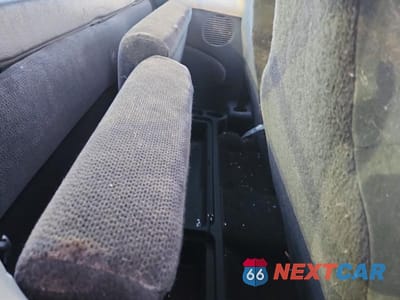Zdjęcie 10 z 11 samochodu: 2001 DODGE DAKOTA VIN:1B7GG22N01S316387 - miniatura
