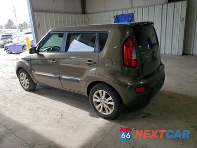 Drugie zdjęcie samochodu z przodu: 2012 KIA SOUL + VIN:KNDJT2A6XC7417891 - miniatura