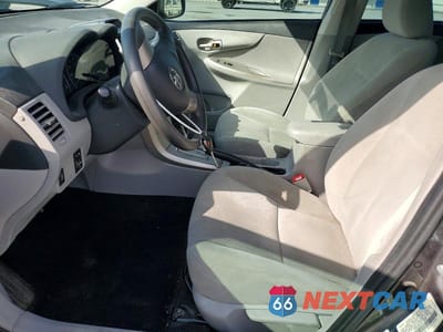 Zdjęcie 7 z 12 samochodu: 2013 TOYOTA COROLLA LE VIN:5YFBU4EE5DP145927 - miniatura