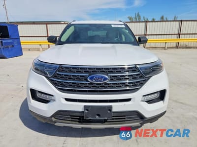 Piąte zdjęcie samochodu w środku: 2023 FORD EXPLORER XLT VIN:1FMSK8DH0PGB18273 - miniatura