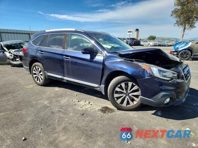 Czwarte zdjęcie samochodu z boku: 2018 SUBARU OUTBACK TOURING VIN:4S4BSATC1J3378581 - miniatura