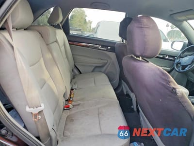 Zdjęcie 11 z 12 samochodu: 2013 KIA SORENTO LX VIN:5XYKTCA61DG336387 - miniatura