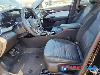 Zdjęcie 7 z 14 samochodu: 2025 CHEVROLET TRAX 1LT VIN:KL77LHEP6SC334445 - miniatura