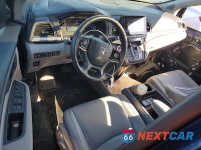 Zdjęcie 8 z 13 samochodu: 2018 HONDA ODYSSEY EXL VIN:5FNRL6H7XJB078534 - miniatura