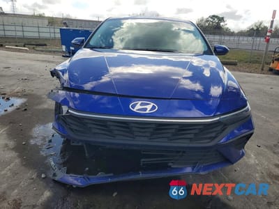 Piąte zdjęcie samochodu w środku: 2024 HYUNDAI ELANTRA SEL VIN:KMHLM4DG9RU661575 - miniatura